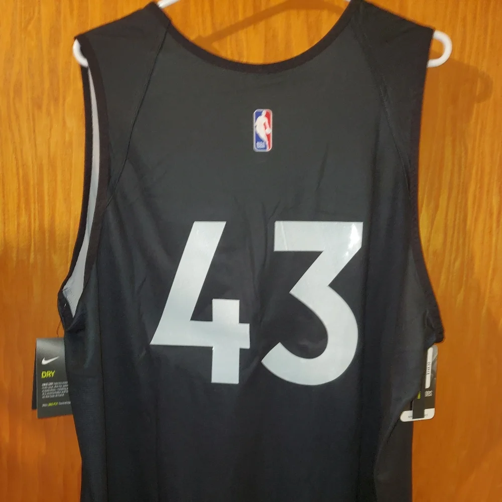 NEW Raptors OVO practice jersey reversible - Picture 4 of 8